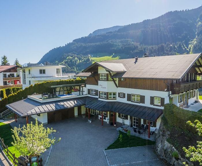 Hotels Near Jahnhutte Vereinsheim Berg Kameraden Stuttgart E V